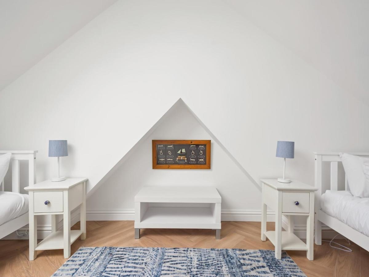 Pass The Keys 3 Bed Scandi Heaven Minutes From The Beach Whitstable Exteriör bild