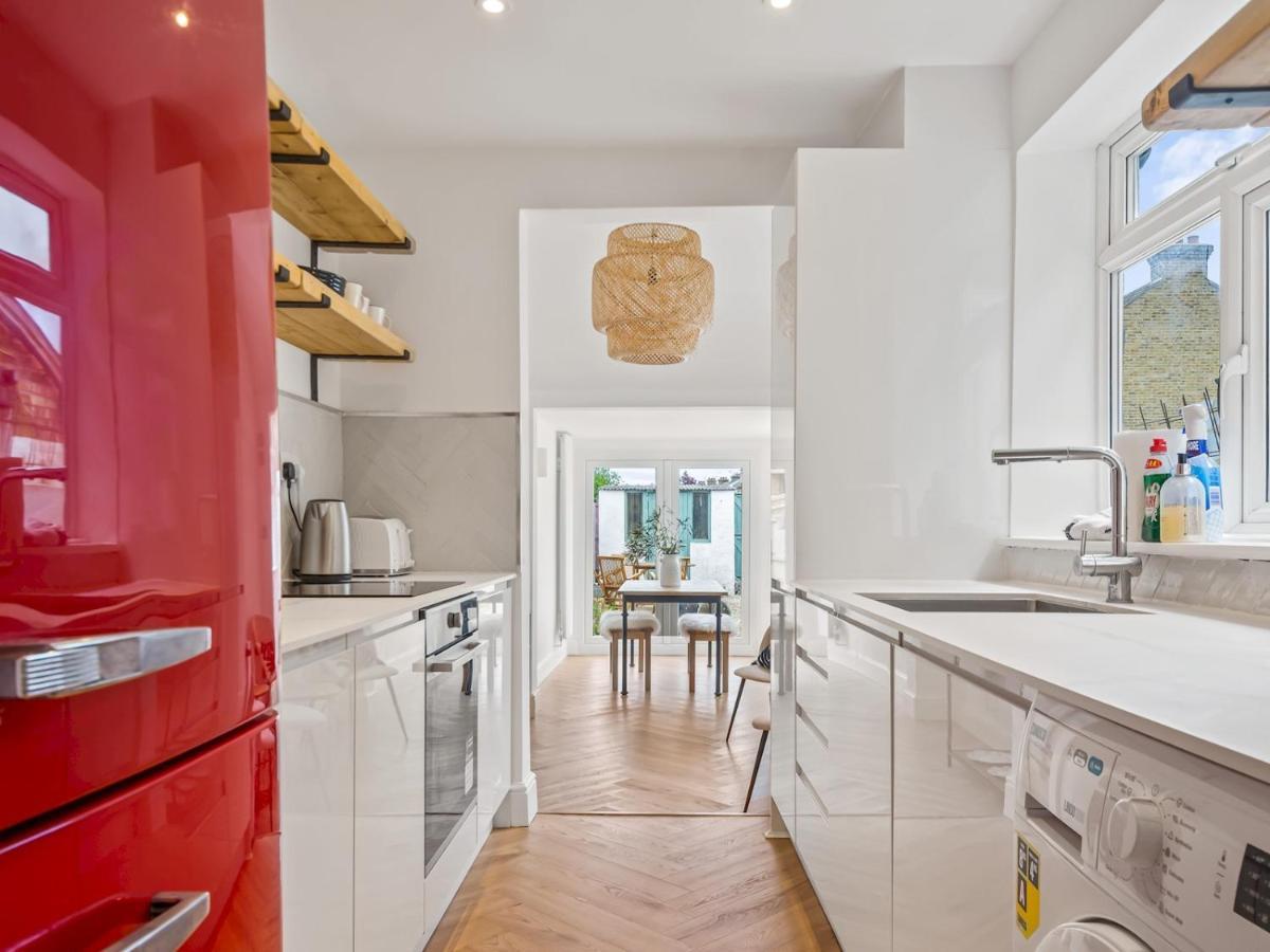Pass The Keys 3 Bed Scandi Heaven Minutes From The Beach Whitstable Exteriör bild